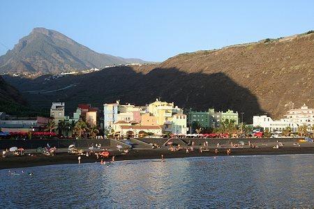 La Palma: Am Strand von Puerto de Tazacorte