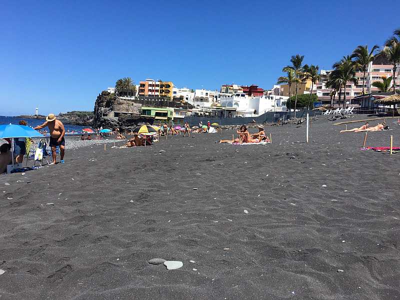 puerto naos strand